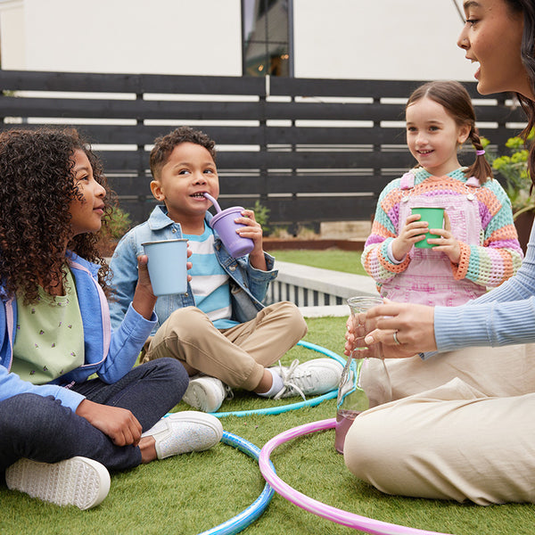 10oz_kids_cup_straw_kids_outside_square_600x.jpg