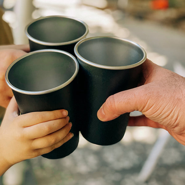 16ounce_steel_pint_cup_black_4pack_lifestyle_94c6fc4c-80d1-4474-acfc-5e0874356ee4_600x.jpg