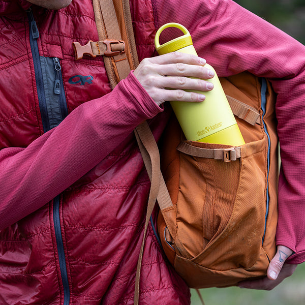 20oz_rise_classic_insulated_bottle_acacia_backpack_square_600x.jpg