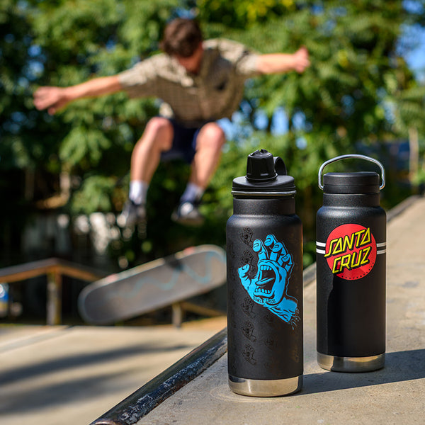 32oz_20oz_water_bottles_santacruz_skater_ramp_square_600x.jpg