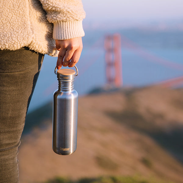 K27SSLRF-BS-BAMBOO_reflect_bottle_bridge_lifestyle_600x.jpg