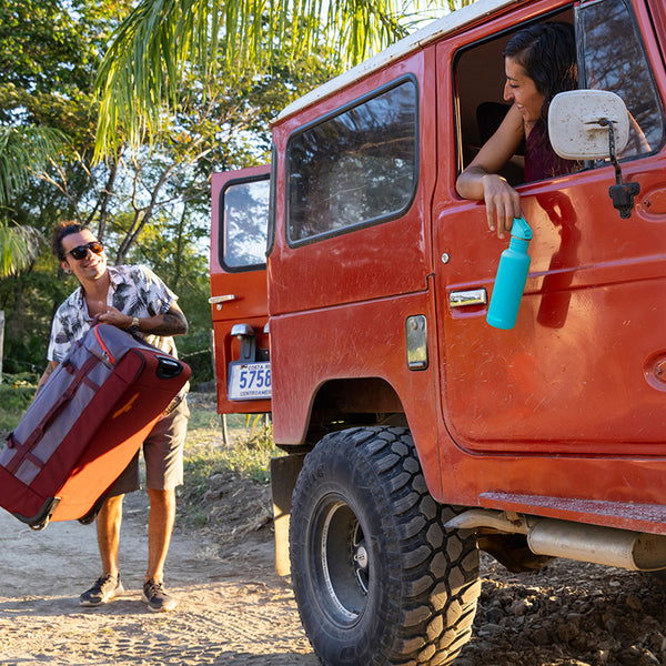 classic_18oz_flip_seal_baltic_jeep_packing_window_square_600x.jpg