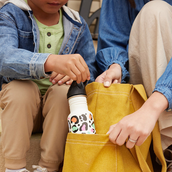 kid_sport_flip_seal_12oz_bag_pull_square_600x.jpg