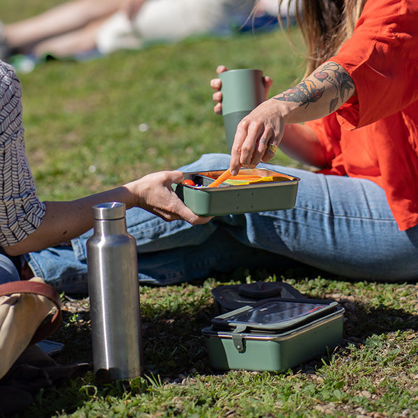 rise_food_lunch_box_big_meal_sea_spray_picnic_square_600x.jpg