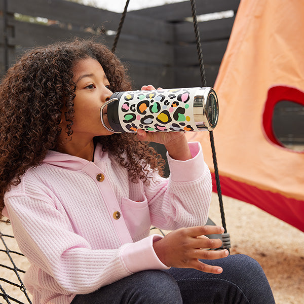 tkwide_12oz_twist_leopard_print_girl_drink_square_600x.jpg