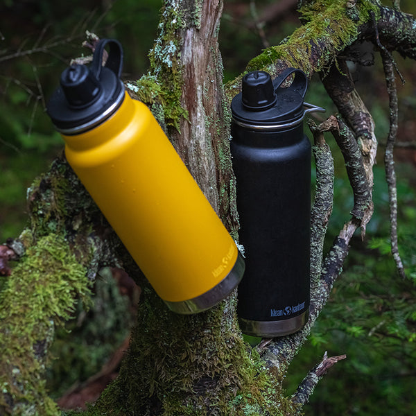 tkwide_32oz_chug_closeup_woods_square_600x.jpg